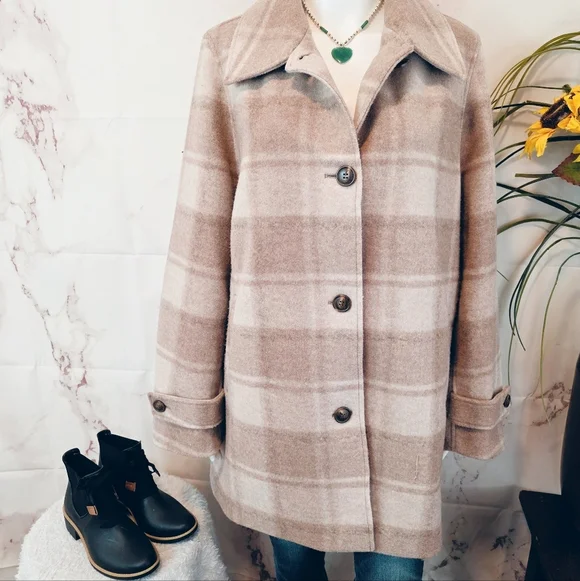 Uniqlo Brushed Wool Blend Plaid Jacket Cozy Chic Fall Layering - Picture 4 of 9